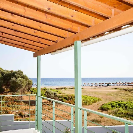 Aselinos Suites Koukounaries Exterior photo