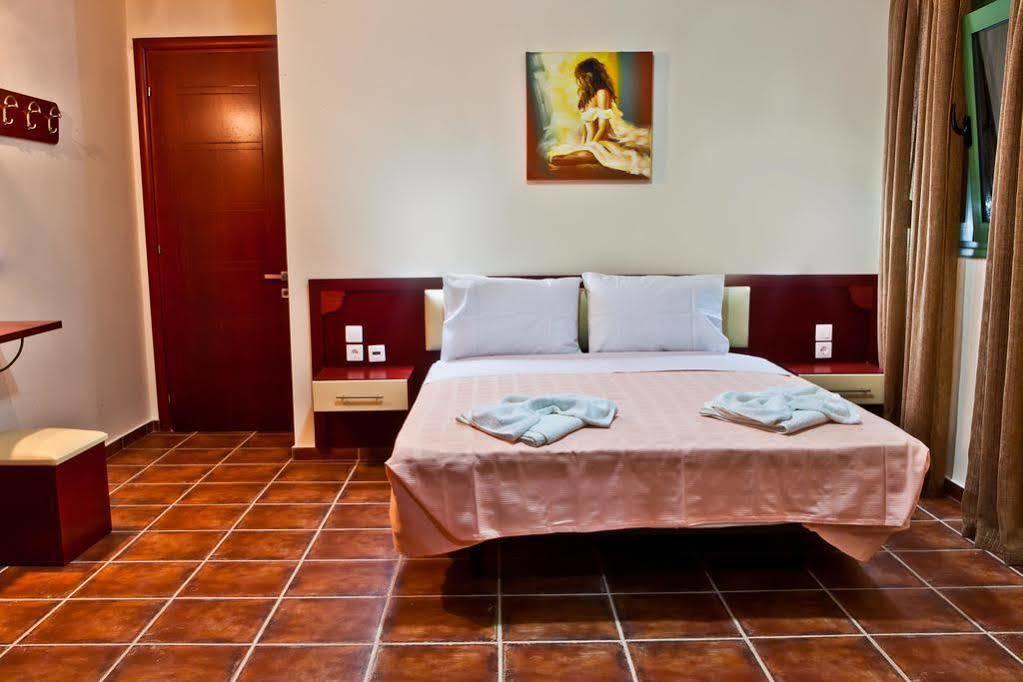Aselinos Holiday home